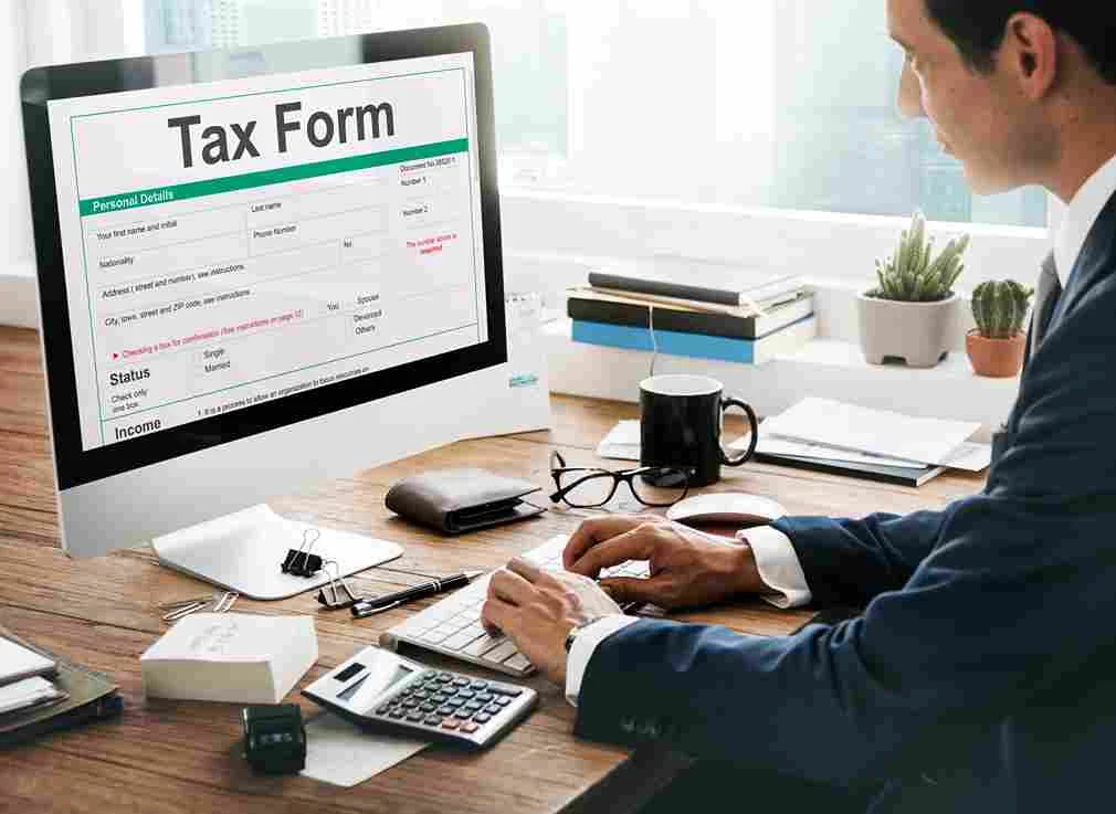 Income Tax Deductions for Salaried Employees 2026 | TaxAbide